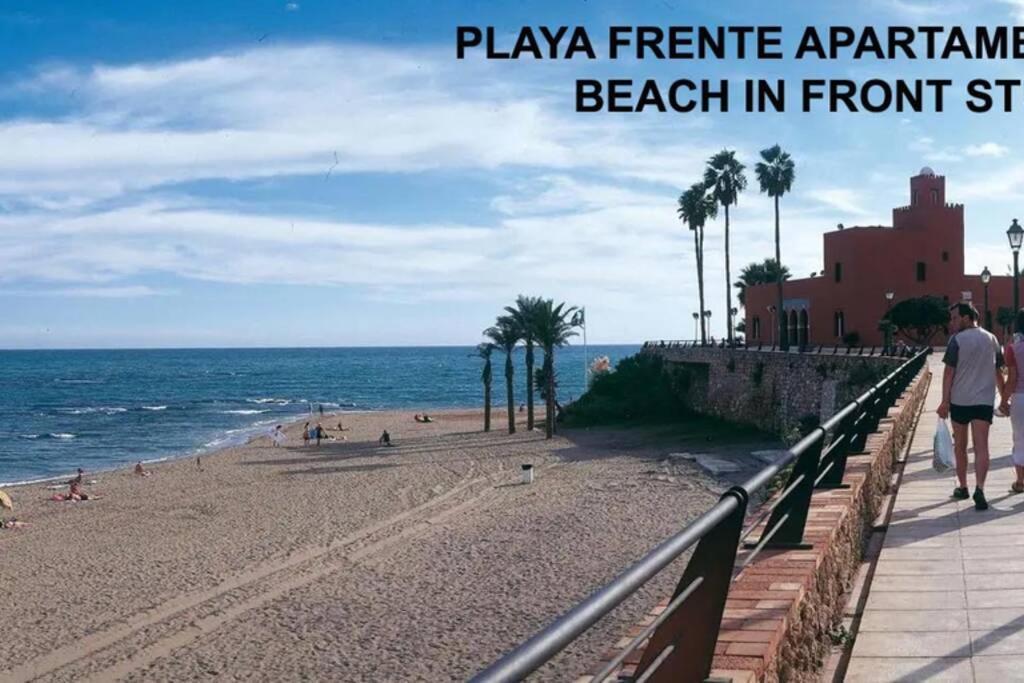 Estudio En Benalbeach, Vistas Mar, Primera Linea Playa Benalmadena Bagian luar foto