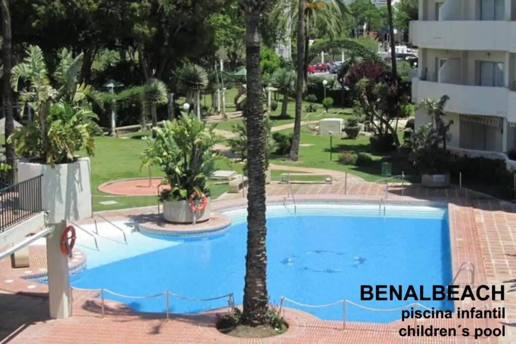 Estudio En Benalbeach, Vistas Mar, Primera Linea Playa Benalmadena Bagian luar foto